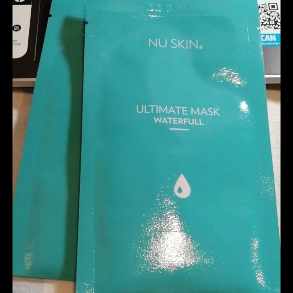 Nuskin Ultimate Waterfull mask